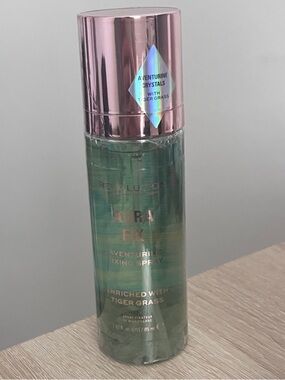 Revolution Aura Fix Aventurine Fixing Spray